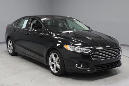 2016 Ford Fusion S