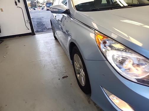 2013 Hyundai SONATA Hybrid Base