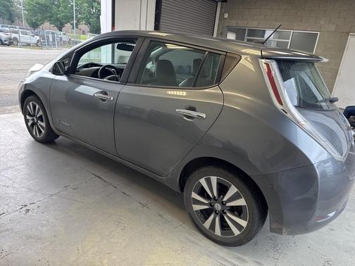 2015 Nissan Leaf SL
