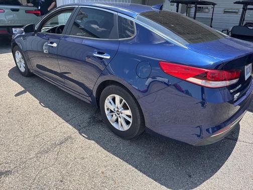 2016 Kia Optima LX