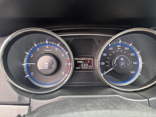 2013 Hyundai SONATA GLS