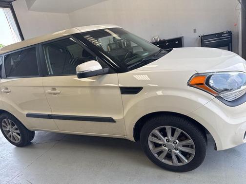 2013 Kia Soul +