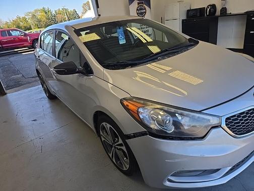 2016 Kia Forte EX