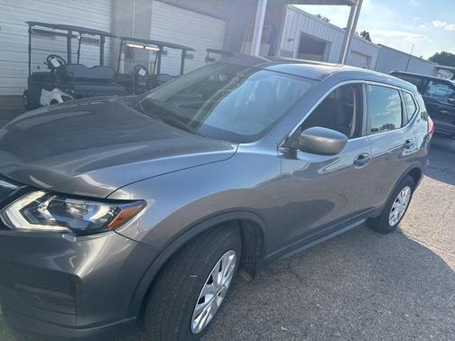 2018 Nissan Rogue S