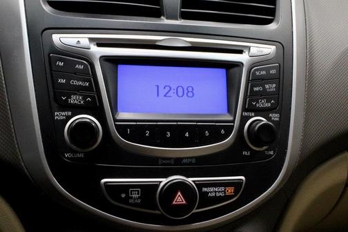 2013 Hyundai Accent GLS