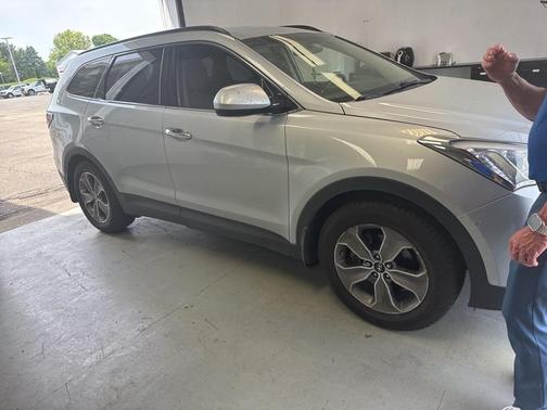 2015 Hyundai SANTA FE GLS