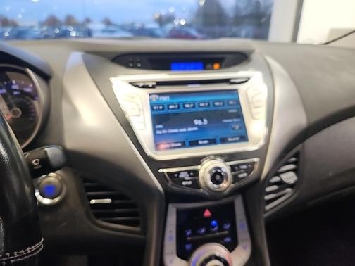 2011 Hyundai ELANTRA Limited