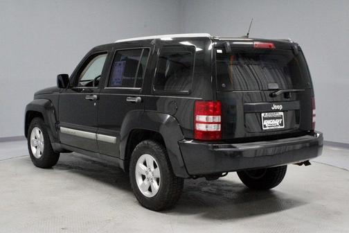 2010 Jeep Liberty Sport