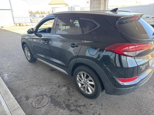 2017 Hyundai TUCSON SE Plus