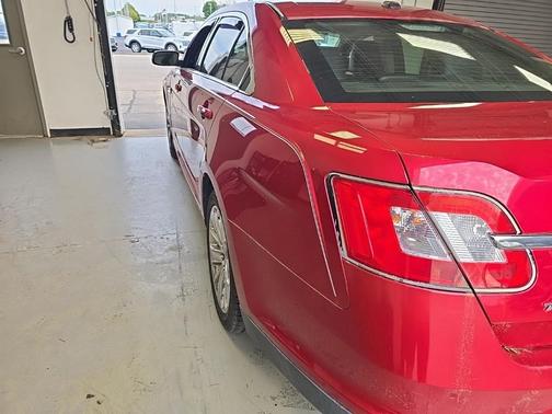 2011 Ford Taurus Limited