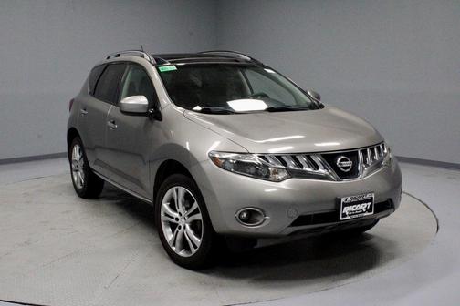 2010 Nissan Murano LE