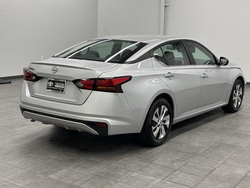 2024 Nissan Altima S FWD