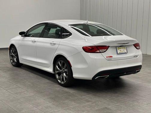 Bright White Clearcoat 2015 Chrysler 200 S