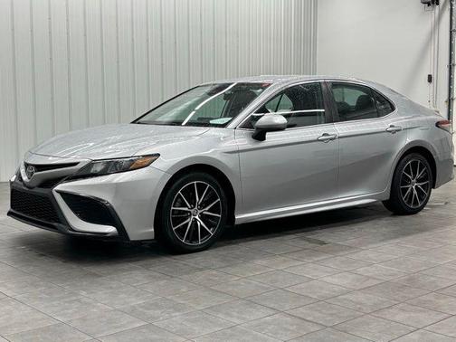 2021 Toyota Camry 