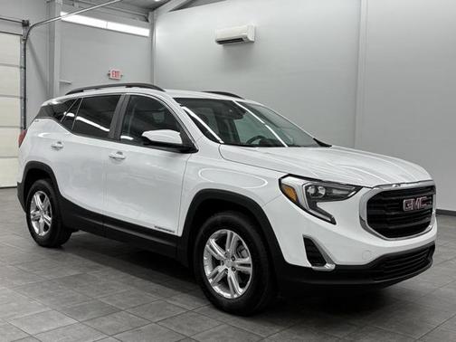 2021 GMC Terrain SLE