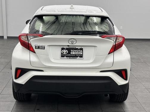 2021 Toyota C-HR XLE