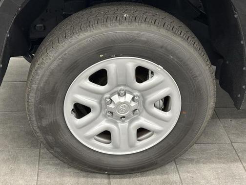 2025 Toyota Tundra SR