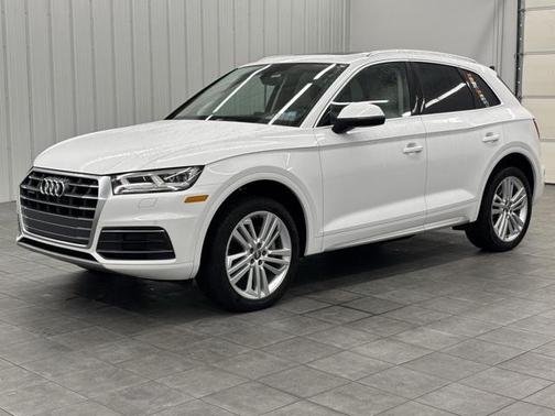2018 Audi Q5 2.0T Tech Premium