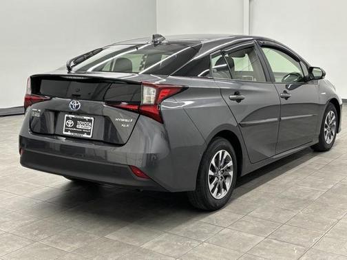 2022 Toyota Prius XLE