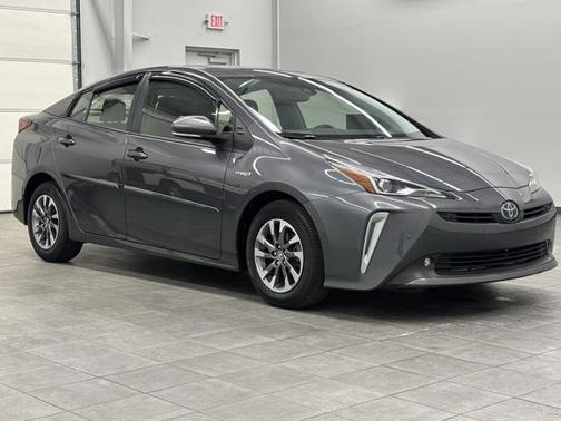 2022 Toyota Prius XLE