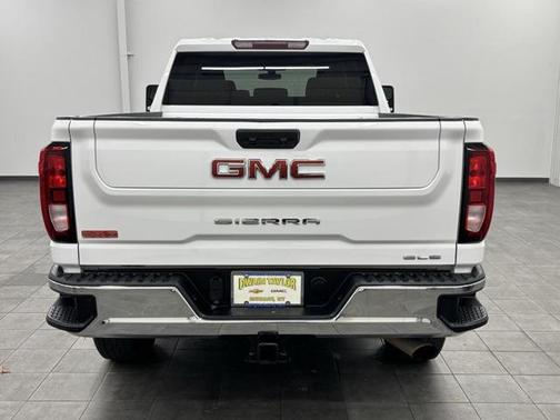 2022 GMC Sierra 2500 SLE
