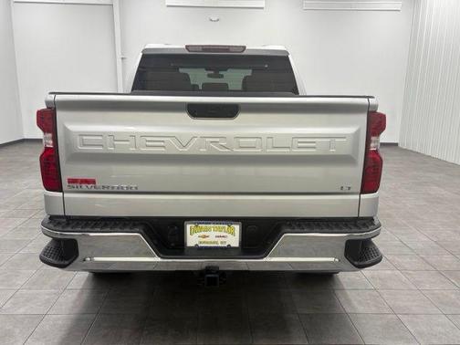 Silver Ice Metallic 2019 Chevrolet Silverado 1500 LT