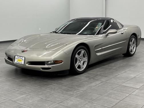 1998 Chevrolet Corvette Base