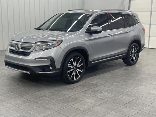 2020 Honda Pilot Touring 8-Passenger