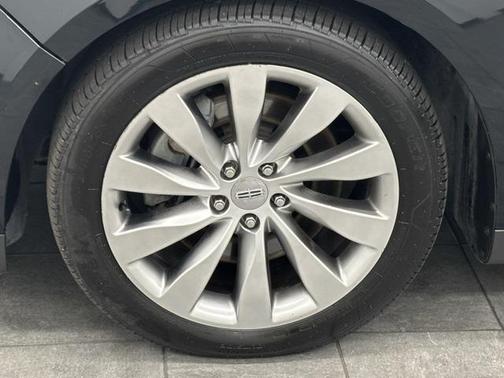 2014 Lincoln MKS Base