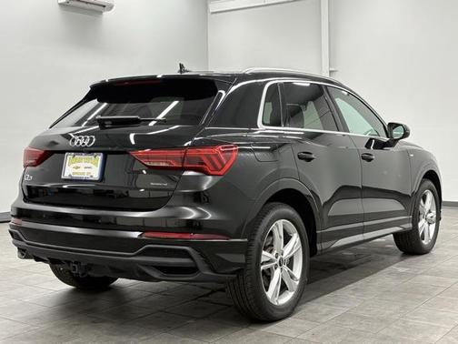 2022 Audi Q3 45 S line Premium Plus