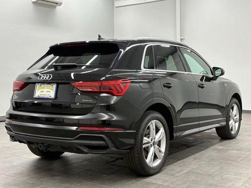 2022 Audi Q3 45 S line Premium Plus