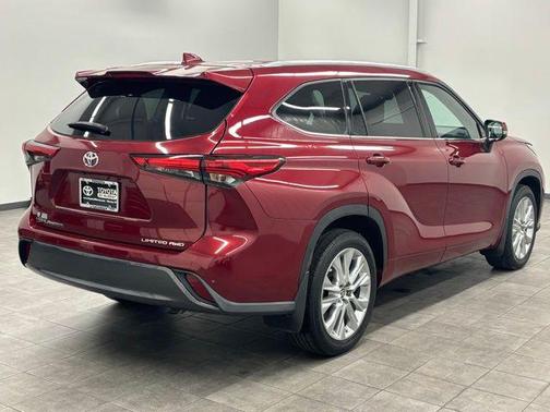 2021 Toyota Highlander Limited