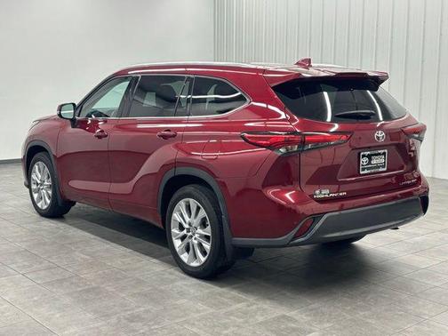 2021 Toyota Highlander Limited