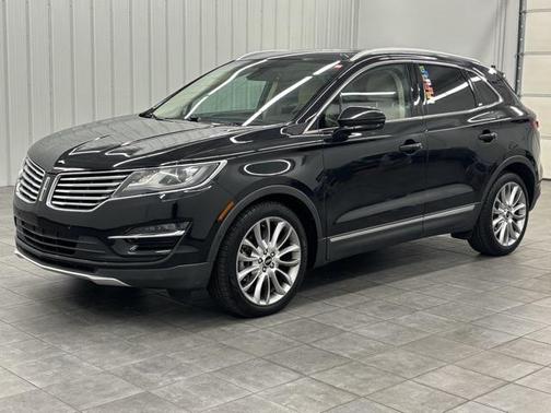 2015 Lincoln MKC Base