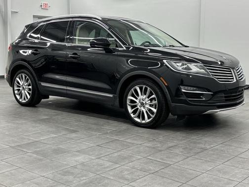 2015 Lincoln MKC Base