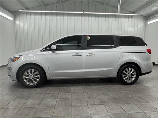 2020 Kia Sedona L