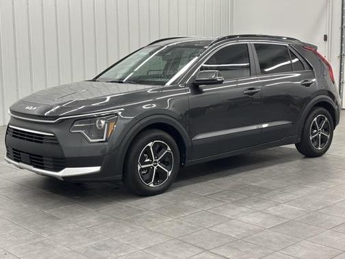 2023 Kia Niro EX