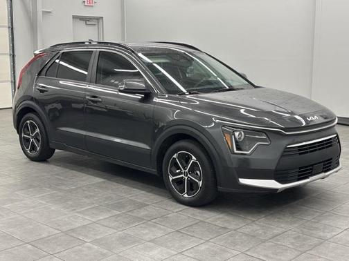 2023 Kia Niro EX