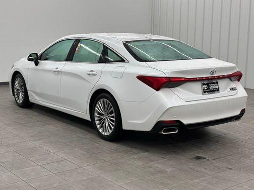 2019 Toyota Avalon 
