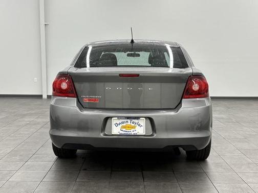 2012 Dodge Avenger SE