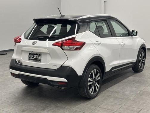 2019 Nissan Kicks SR