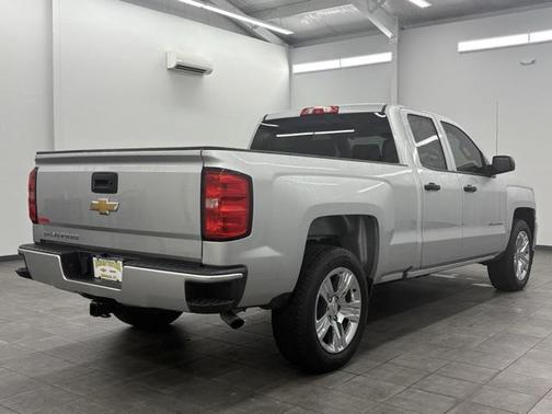 2017 Chevrolet Silverado 1500 Custom