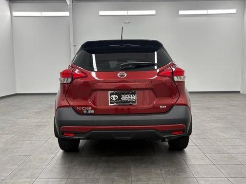 2018 Nissan Kicks SR