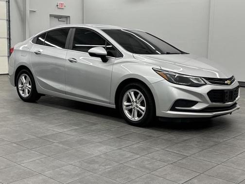 2016 Chevrolet Cruze LT Auto