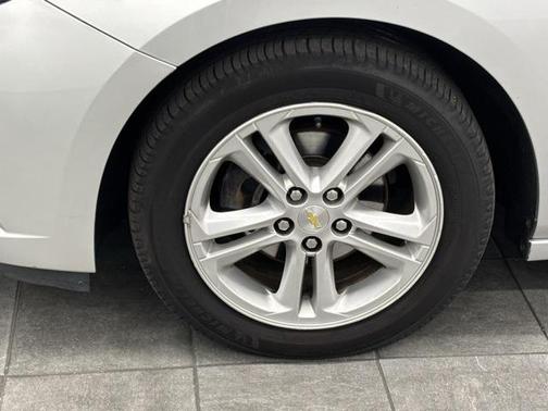 2016 Chevrolet Cruze LT Auto