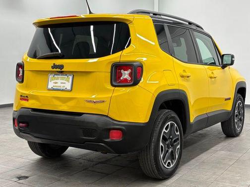 2017 Jeep Renegade Trailhawk