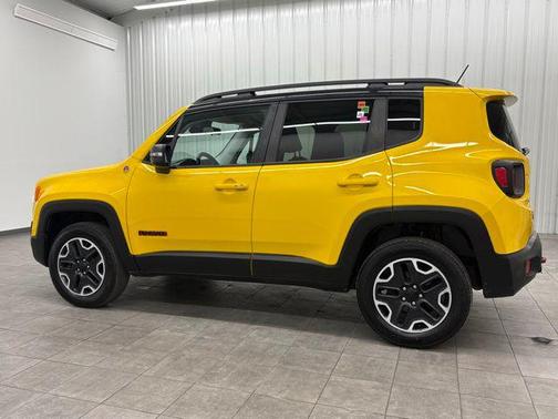2017 Jeep Renegade Trailhawk