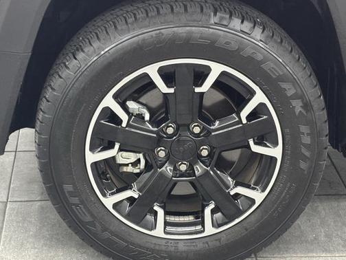 2023 Jeep Renegade Trailhawk