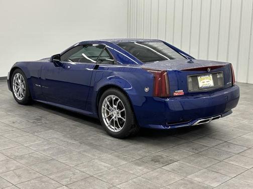 2004 Cadillac XLR Base