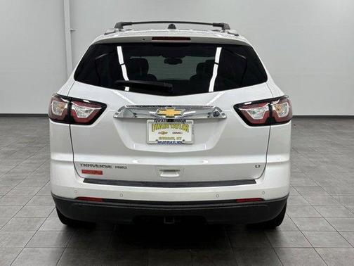 2017 Chevrolet Traverse 2LT